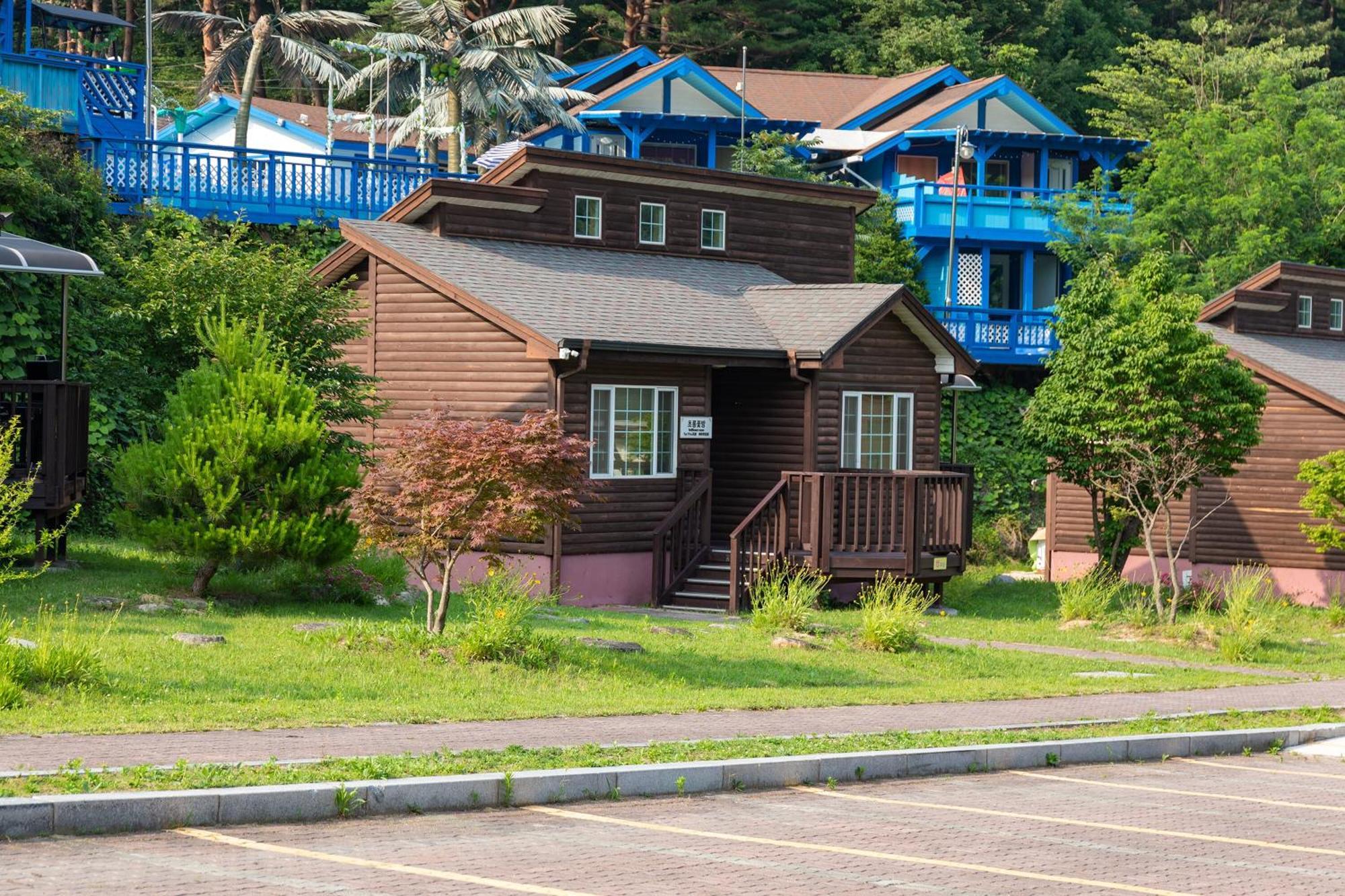 Hotel Gangneung Yasaenghwa Maeul Pokój zdjęcie